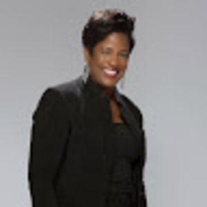 Meet your Posher, Twila